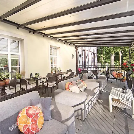 Oda ve Kahvaltı Marianna 3*