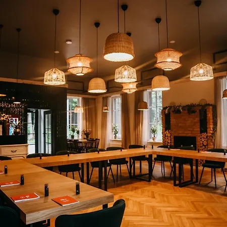 Oda ve Kahvaltı Marianna 3*